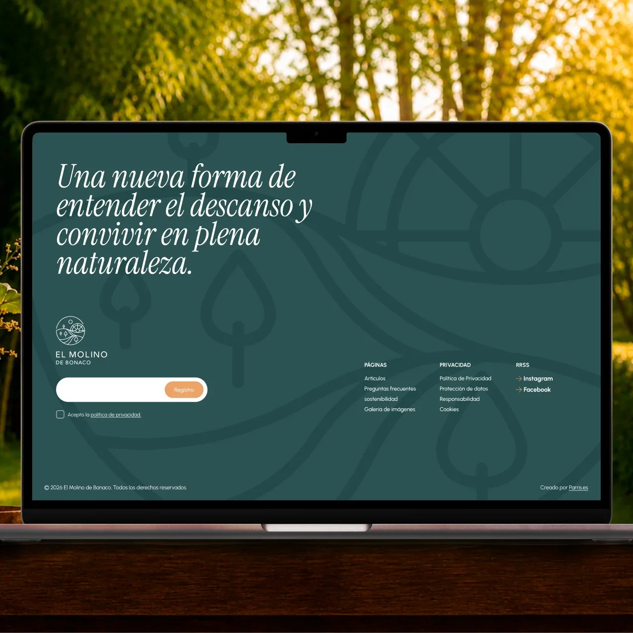 Página del sitio web de El Molino de Bonaco en un portátil
